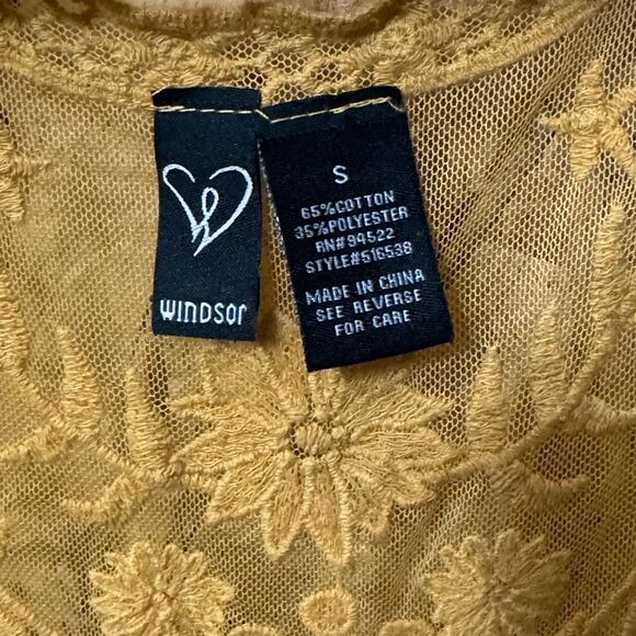 EUC Golden Mustard Windsor sleeveless cardigan small Bohemian Beauty Lace - Picture 6 of 6